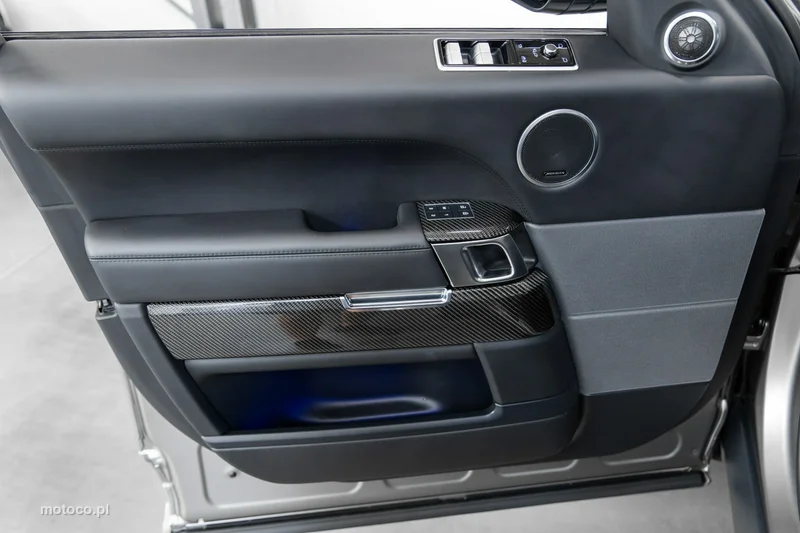 Land Rover Range Rover Sport 30