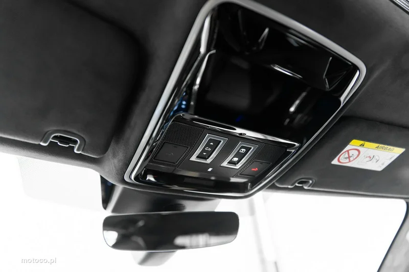 Land Rover Range Rover Sport 63