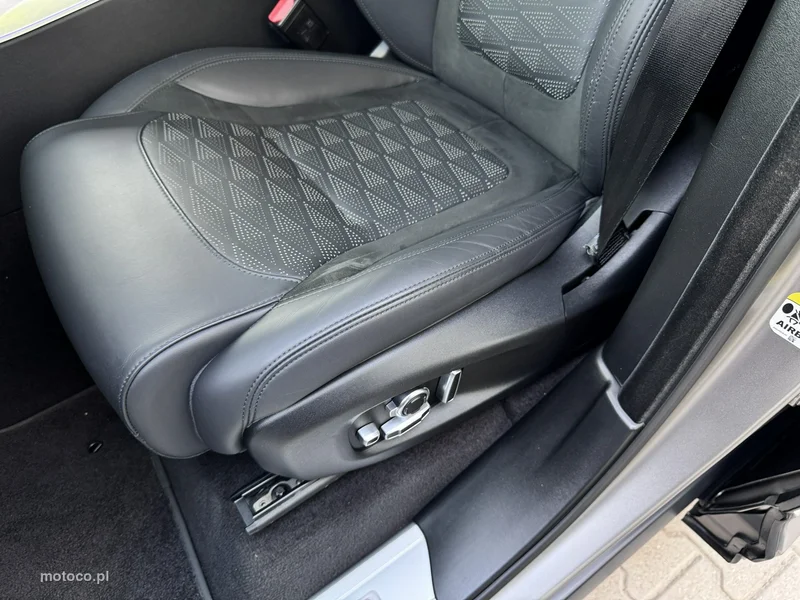 Land Rover Range Rover Sport 33