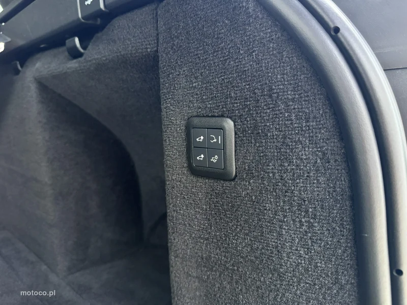 Land Rover Range Rover Sport 36