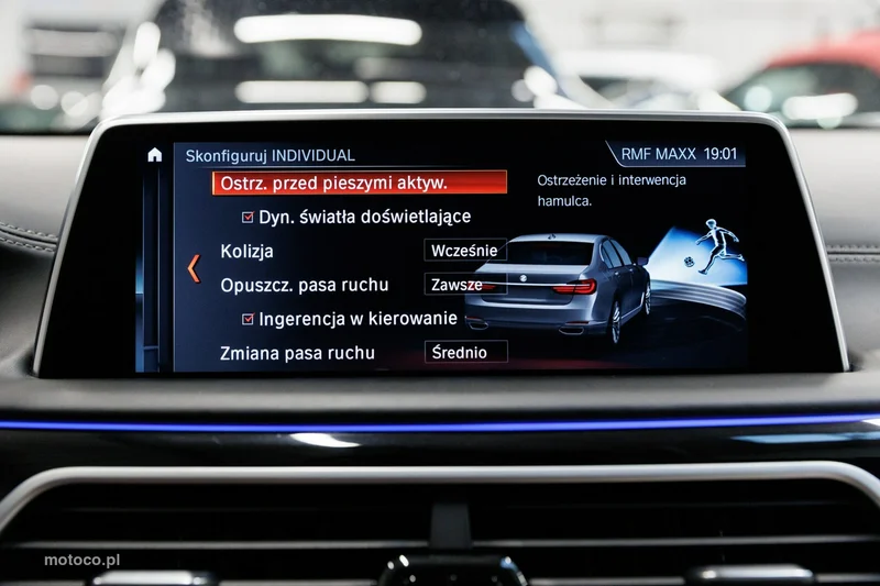 BMW M760 76