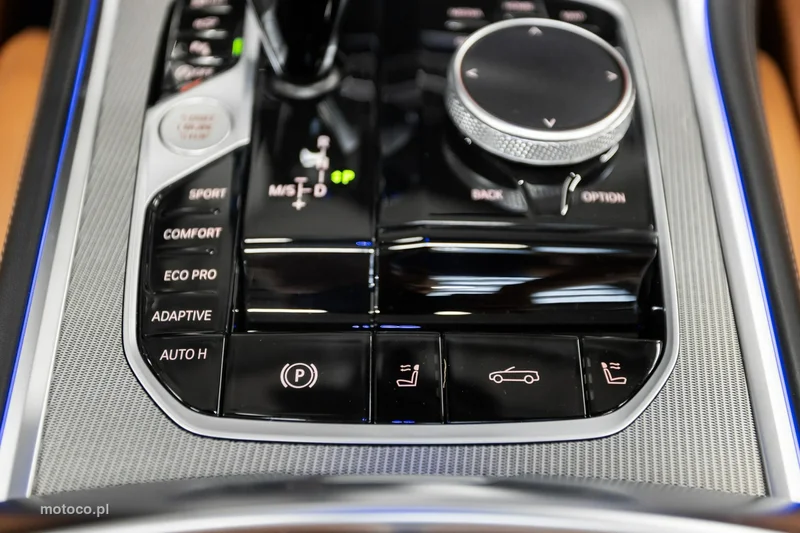 BMW Seria 8 G14 840 29