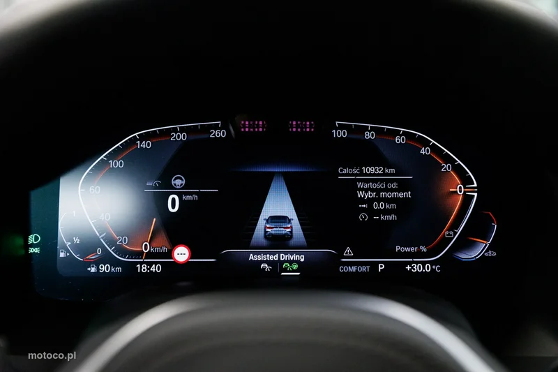 BMW Seria 8 G14 840 37