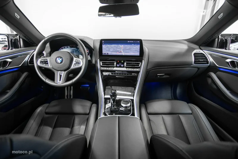BMW Seria 8 G14 850 21