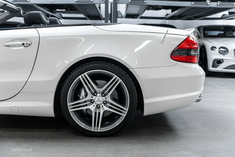 Mercedes-Benz SL R230 63 AMG 18