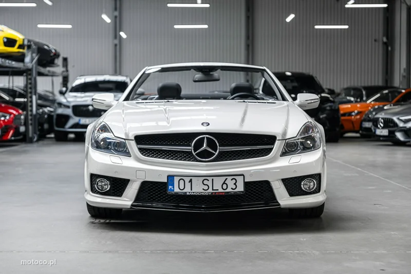 Mercedes-Benz SL R230 63 AMG 3