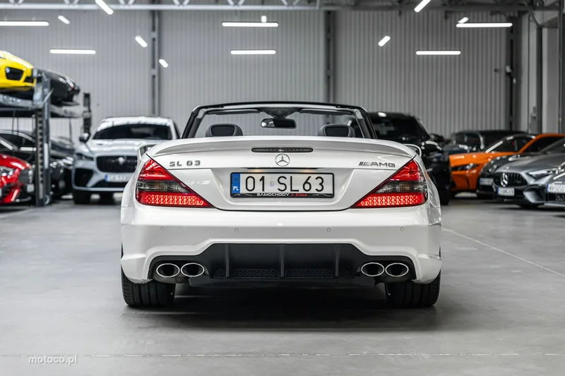 Mercedes-Benz SL R230 63 AMG 8