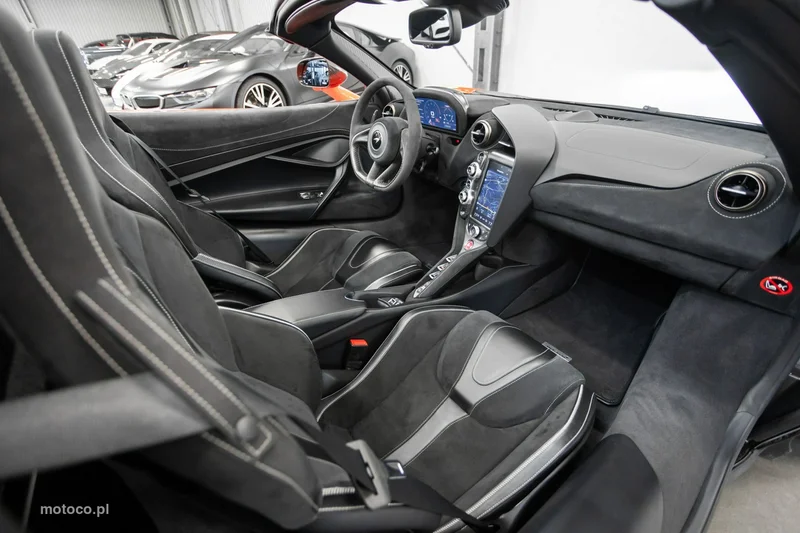 McLaren 720S Spider 30