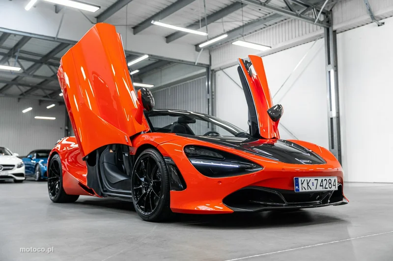 McLaren 720S Spider 6