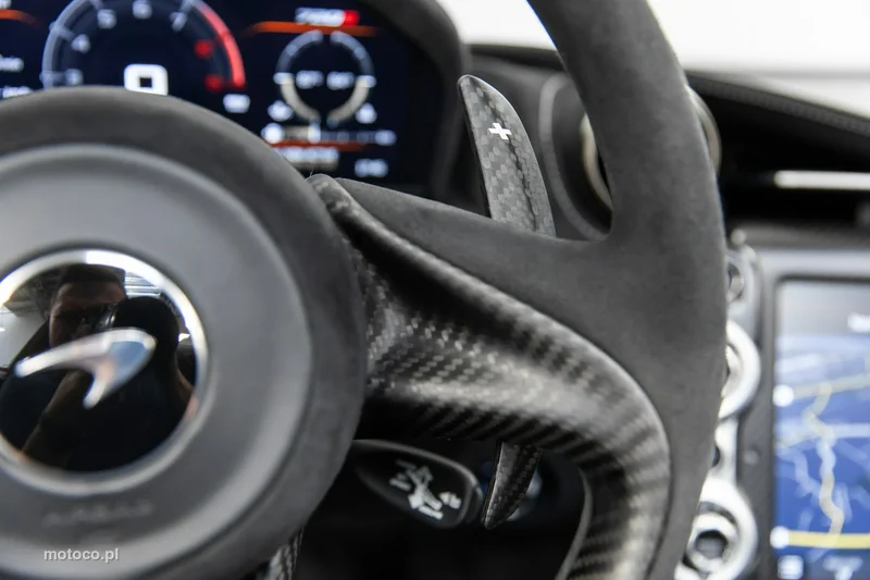 McLaren 720S Spider 71