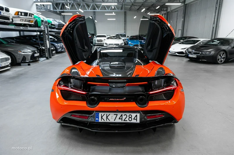 McLaren 720S Spider 10