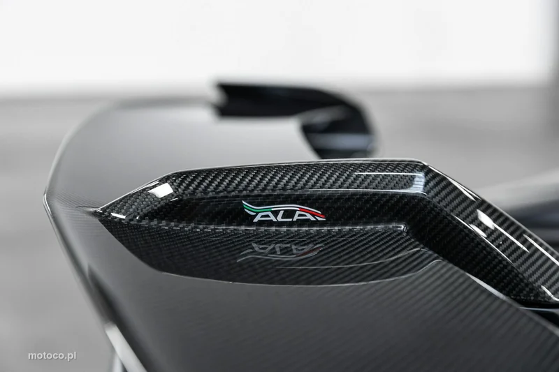 Lamborghini Aventador 22