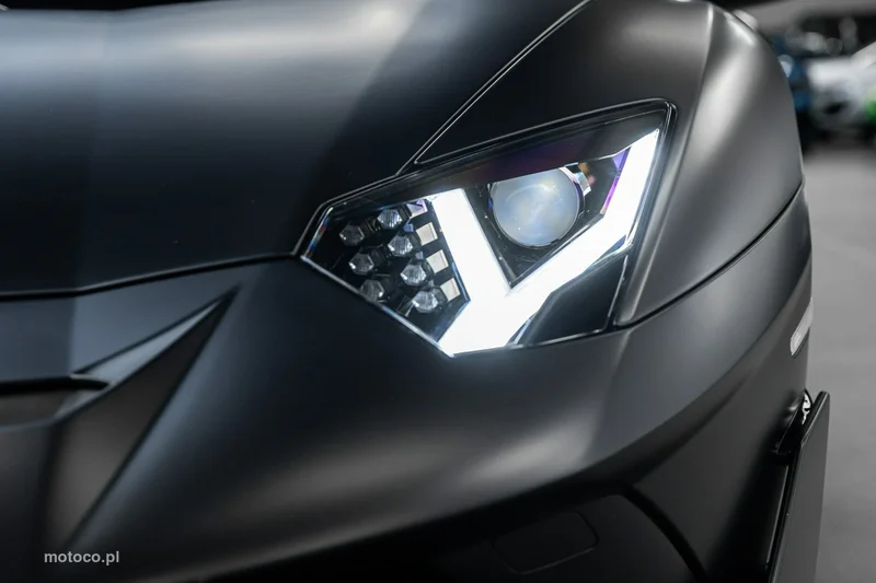 Lamborghini Aventador 52