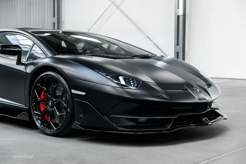 Lamborghini Aventador 53