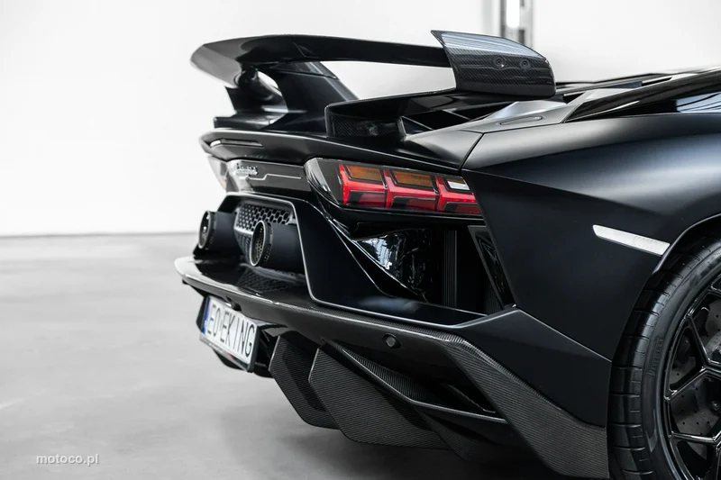 Lamborghini Aventador 59