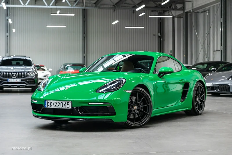 Porsche 718 Cayman 44
