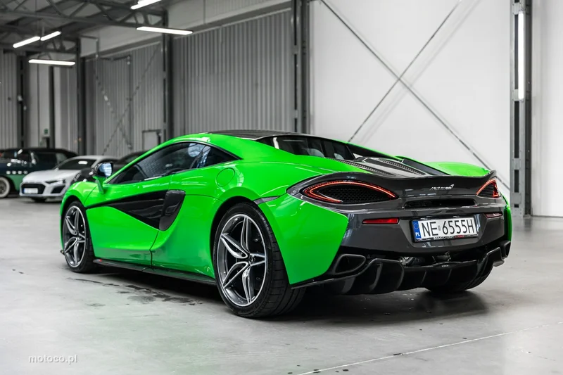 McLaren 570S Coupe 11