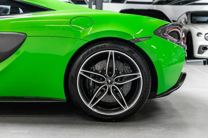 McLaren 570S Coupe 18