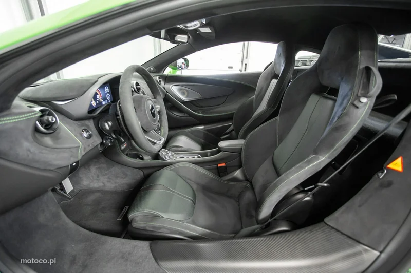 McLaren 570S Coupe 26