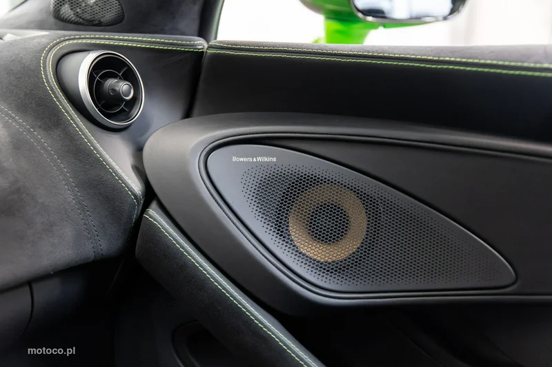 McLaren 570S Coupe 34