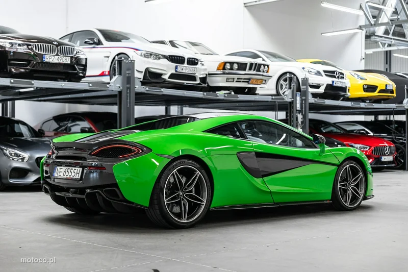 McLaren 570S Coupe 8