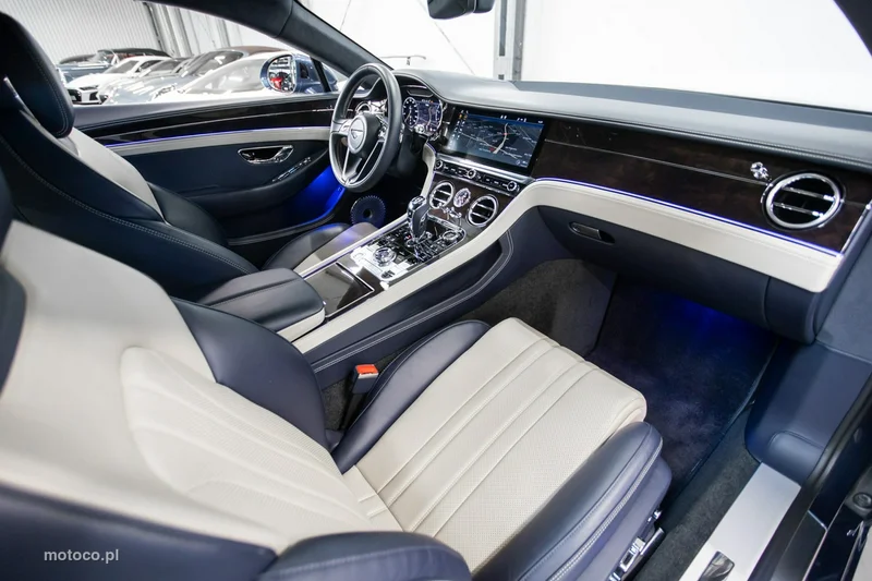 Bentley Continental GT 24
