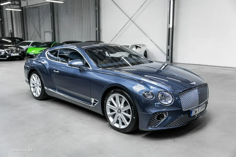 Bentley Continental GT 4