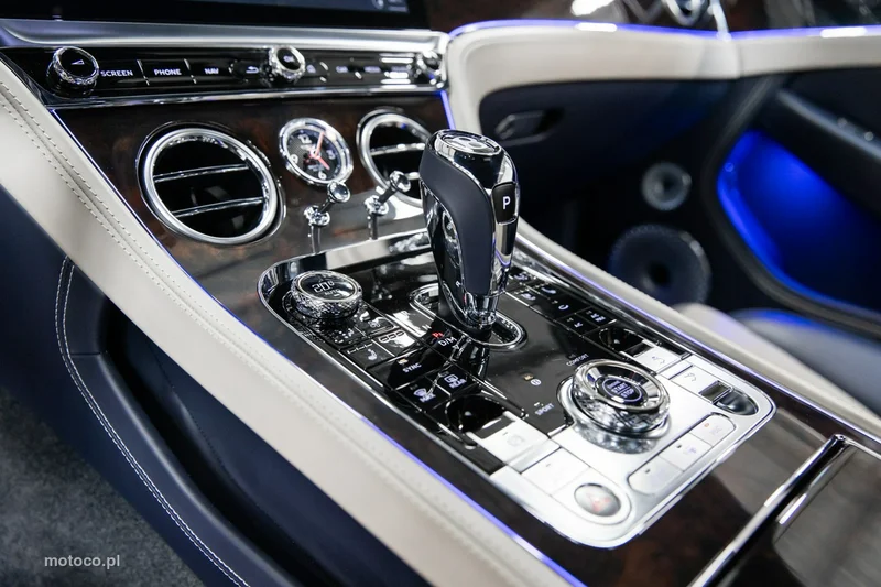 Bentley Continental GT 32