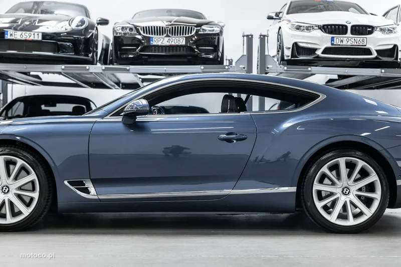 Bentley Continental GT 52