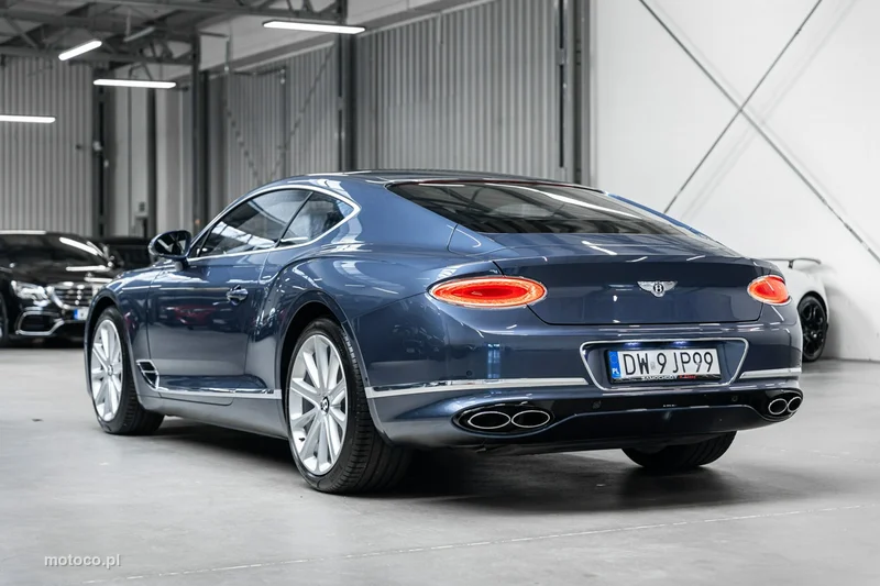 Bentley Continental GT 9