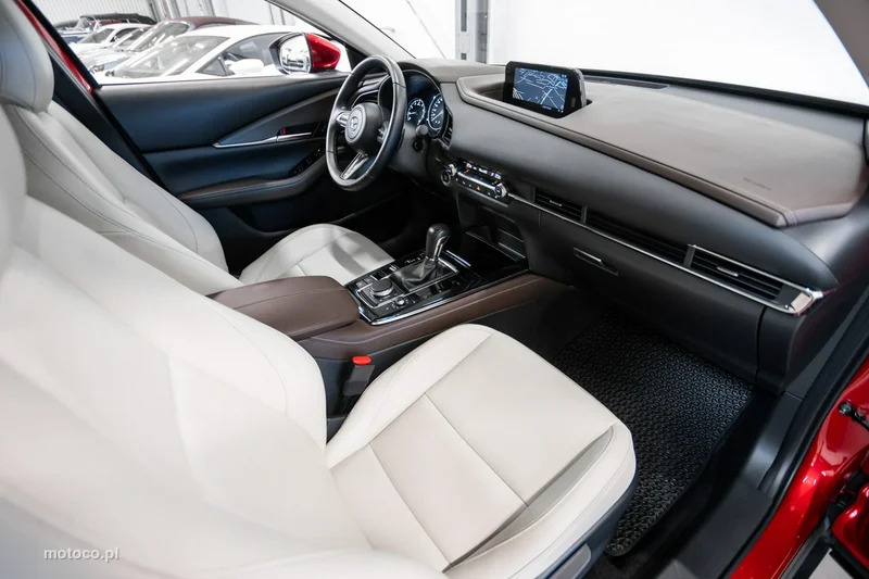 Mazda CX-30 23