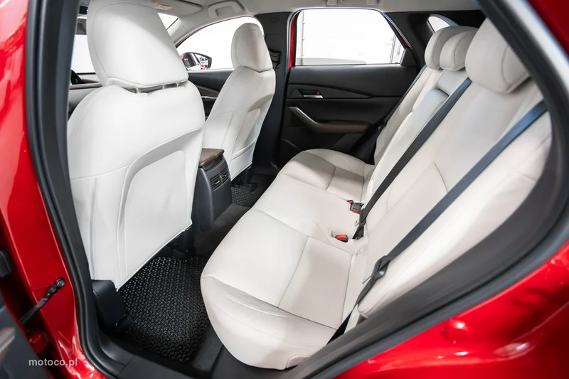 Mazda CX-30 25