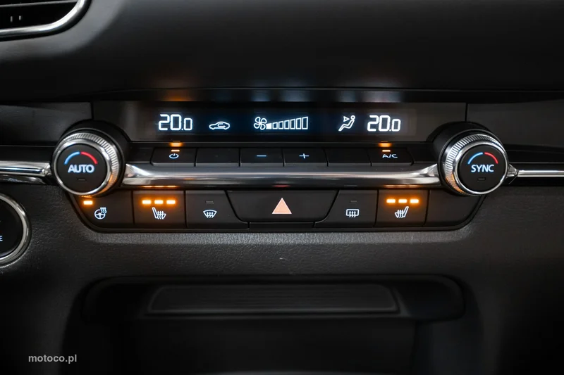 Mazda CX-30 32