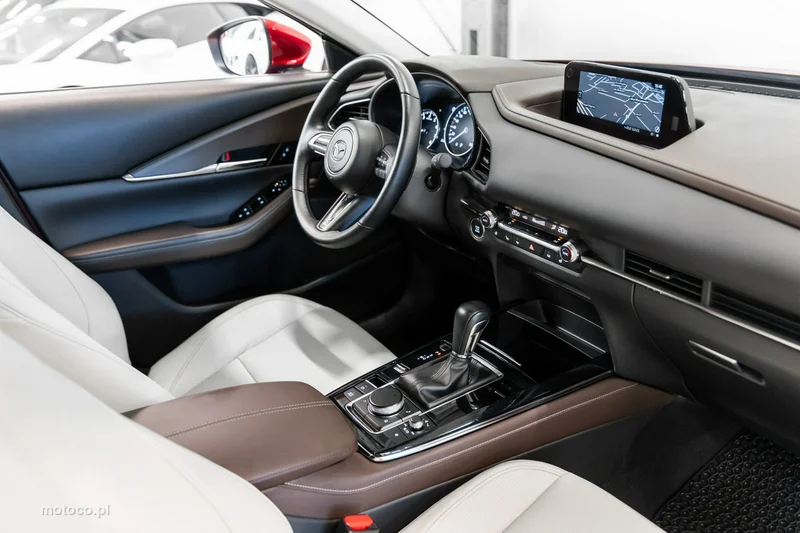 Mazda CX-30 70
