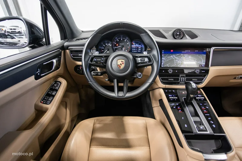 Porsche Macan 95B 31