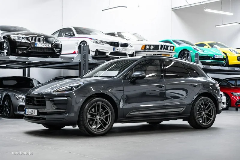 Porsche Macan 95B 41