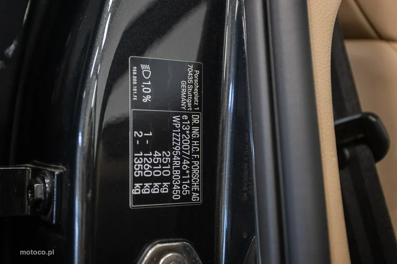 Porsche Macan 95B 49