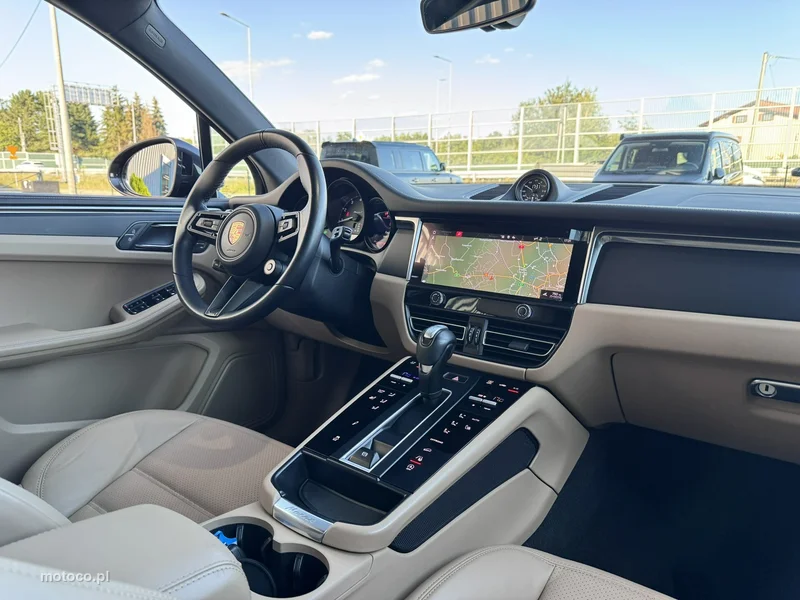 Porsche Macan 95B 20