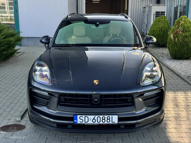 Porsche Macan 95B 51