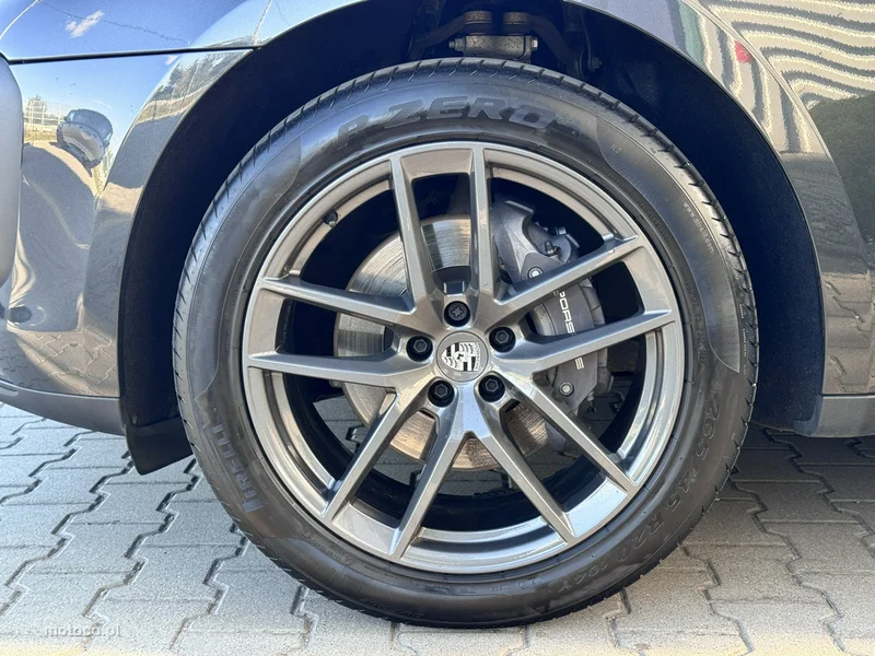 Porsche Macan 95B 10