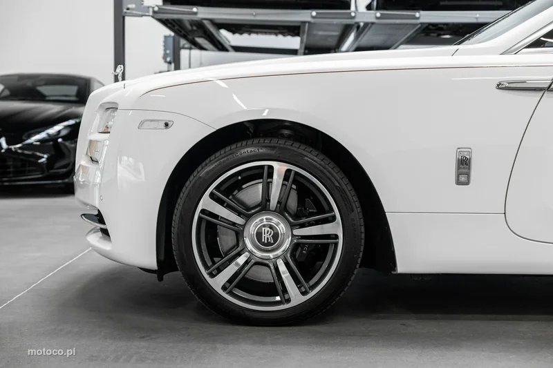 Rolls-Royce Wraith 14