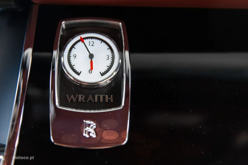 Rolls-Royce Wraith 39
