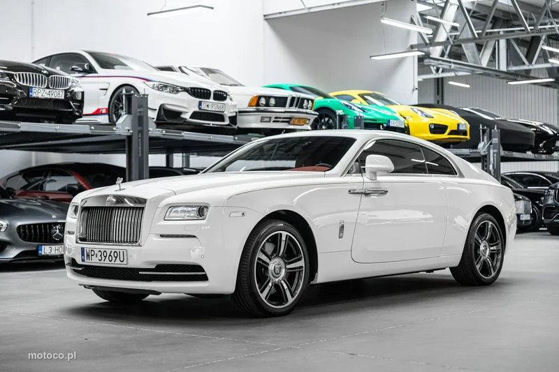Rolls-Royce Wraith 44