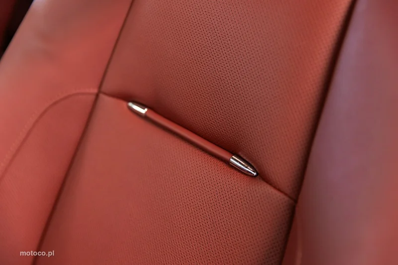Rolls-Royce Wraith 64