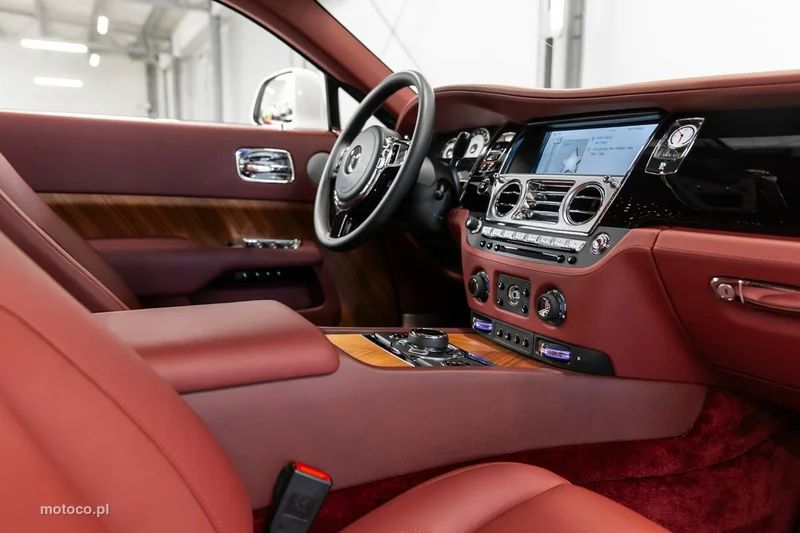 Rolls-Royce Wraith 70