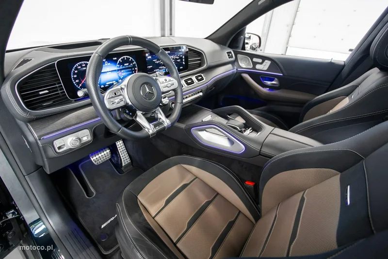 Mercedes-Benz GLS Klasa 21