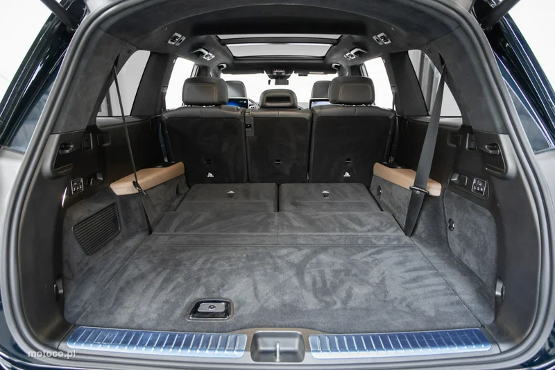 Mercedes-Benz GLS Klasa 28