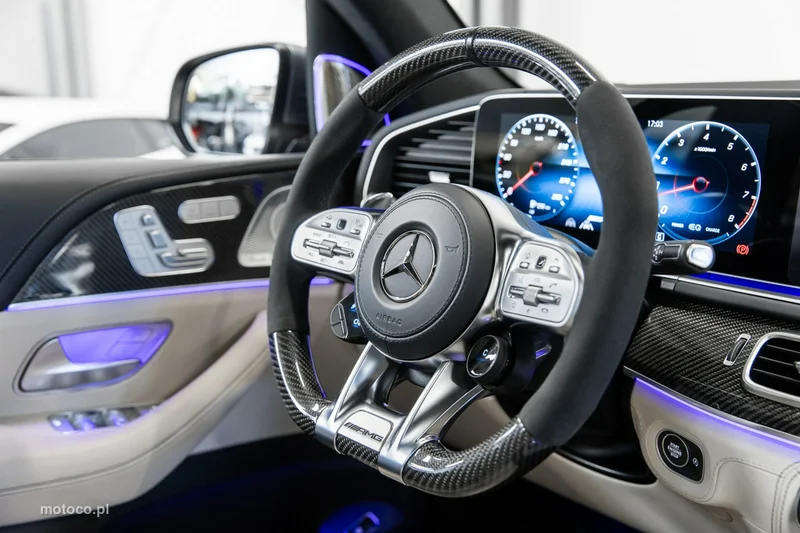 Mercedes-Benz GLS Klasa 36