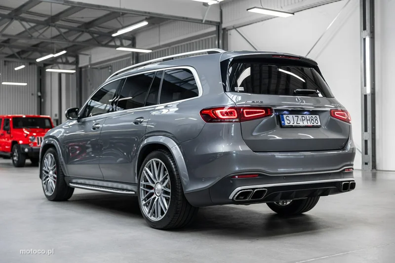 Mercedes-Benz GLS Klasa 8