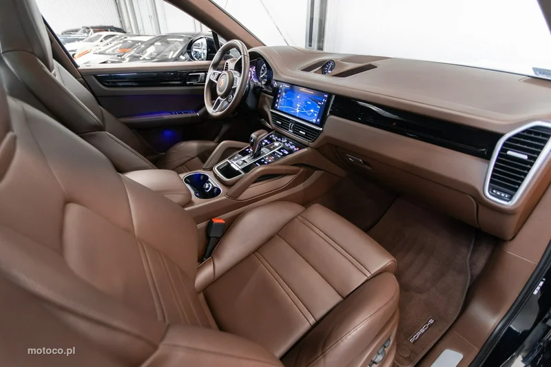 Porsche Cayenne 9YA 20